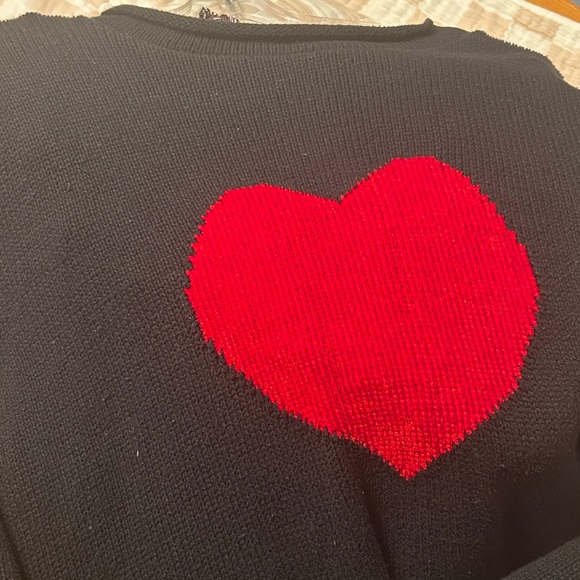 Black Knit Sweater Red Heart Design Rolled Hem No Tag Vintage Y2K Hypothesis - Picture 2 of 7